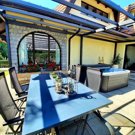 Spacious Apartment "Ana" On Lake Sabljaci Ogulin Exterior photo