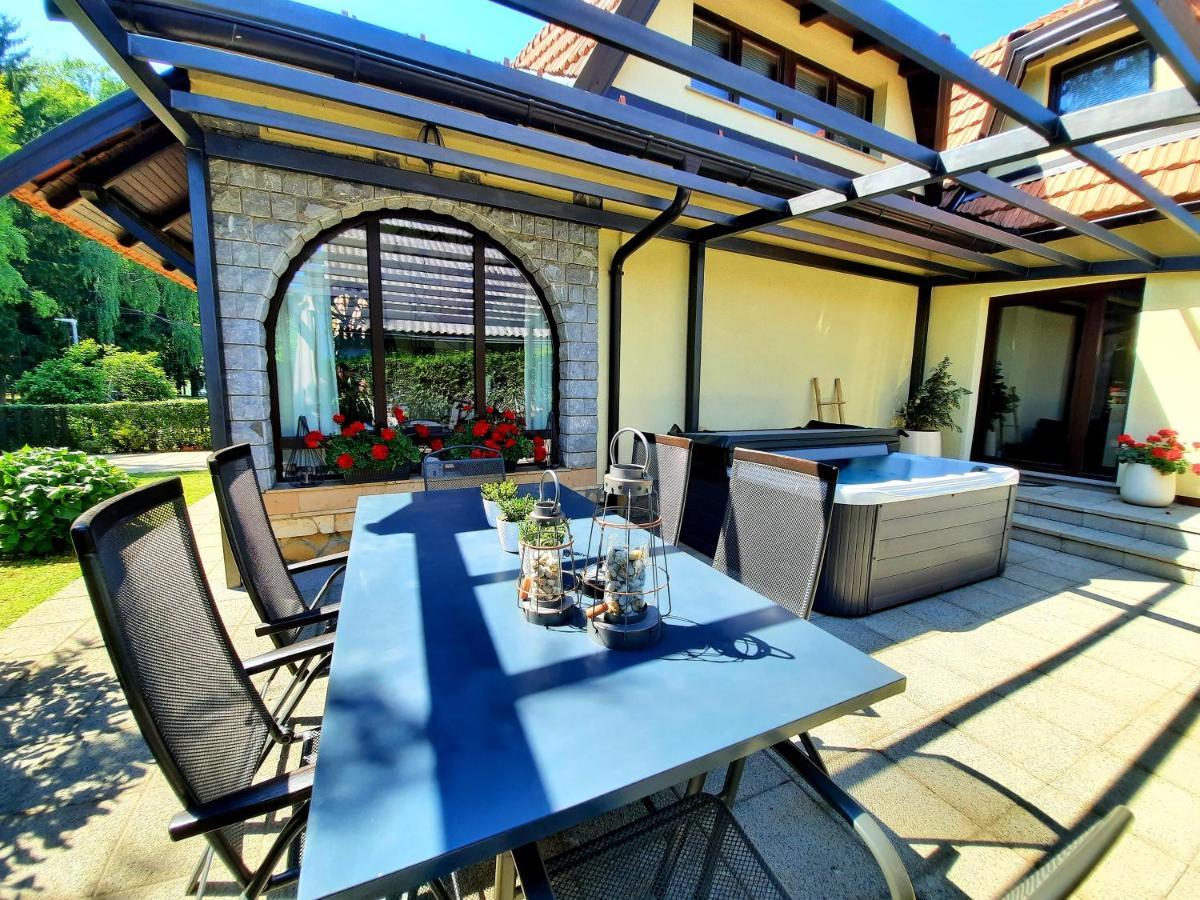 Spacious Apartment "Ana" On Lake Sabljaci Ogulin Exterior photo